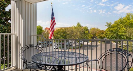 BEST WESTERN CLOVIS COLE Room Type - Suite-1 King Bed, Non-Smoking, Private Balcony, Fireplace, Full Breakfast BEST WESTERN CLOVIS COLE Room Type - Suite-1 King Bed, Non-Smoking, Private Balcony, Fireplace, Full Breakfast