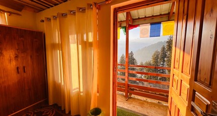The Ivy Mansion Sethan Room Type - Deodar - Mountain View with balcony, Electric Blanket & Tandoor (3rd Floor)