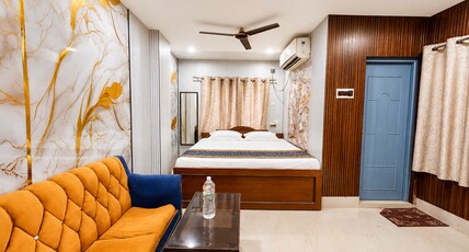 Ankita Guest House Room Type - Super Deluxe Room