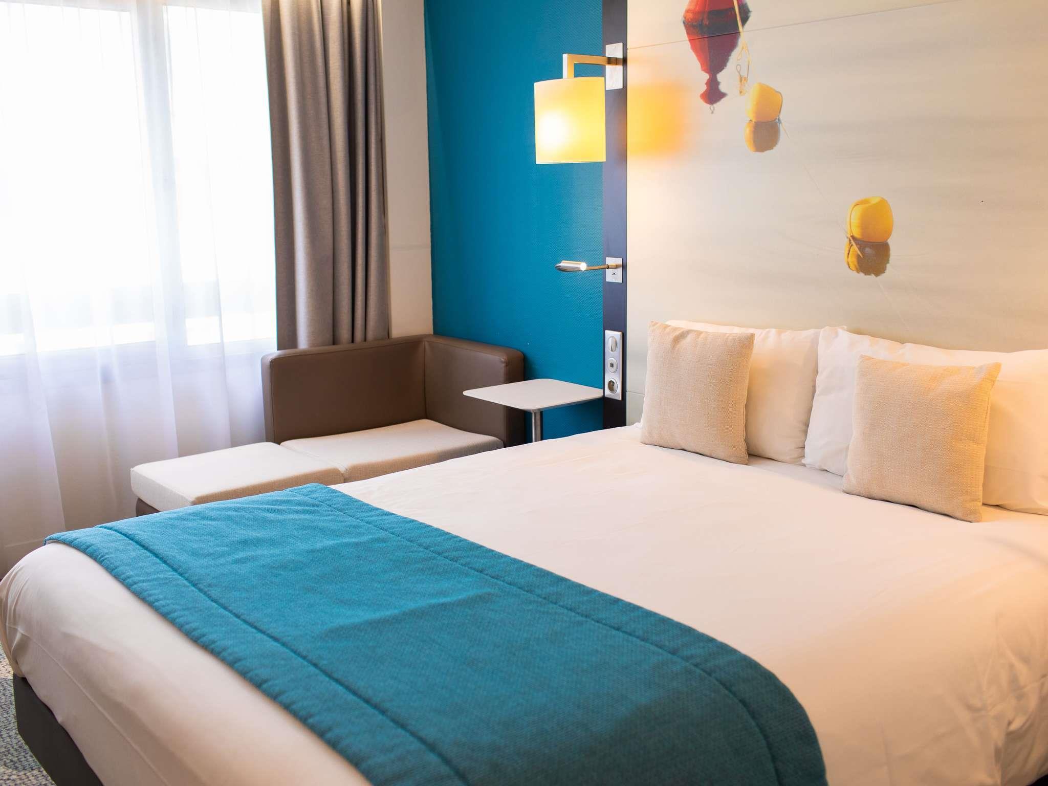 Mercure Lorient Centre Hotel - Tap to explore photos