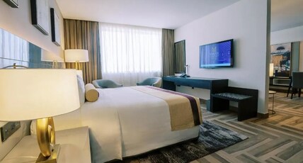 Khalidia Palace Hotel Dubai Room Type - Executive Suite Khalidia Palace Hotel Dubai Room Type - Executive Suite