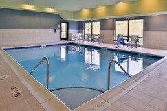 Holiday Inn Express & Suites Olathe West