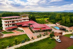 High Valley Farmhouse and Jungle Resort