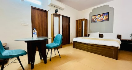 KINGS COURT PANCHSHEEL PARK Room Type - LUXURY ROOMS KINGS COURT PANCHSHEEL PARK Room Type - LUXURY ROOMS