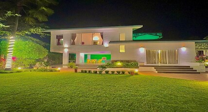 Mount Bungalows - 3BR Pvt Pool Lawn Room Type - Mount Bungalows - 3BR Pvt Pool Lawn
