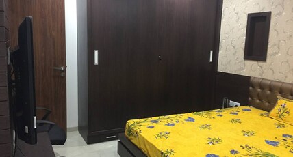 Geeta Villa | Rooms & Kitchen Room Type - Bombay Suite