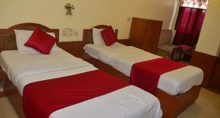 Poonam Hotel Room Type - SEMI DELUXE NON AC