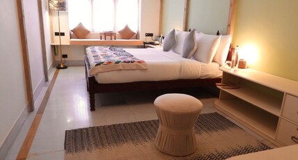 The Stepwell Hotel Room Type - Superior Room