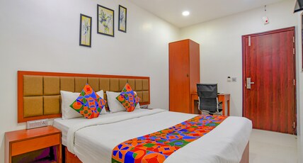 FabHotel Day2Day Room Type - Deluxe Room