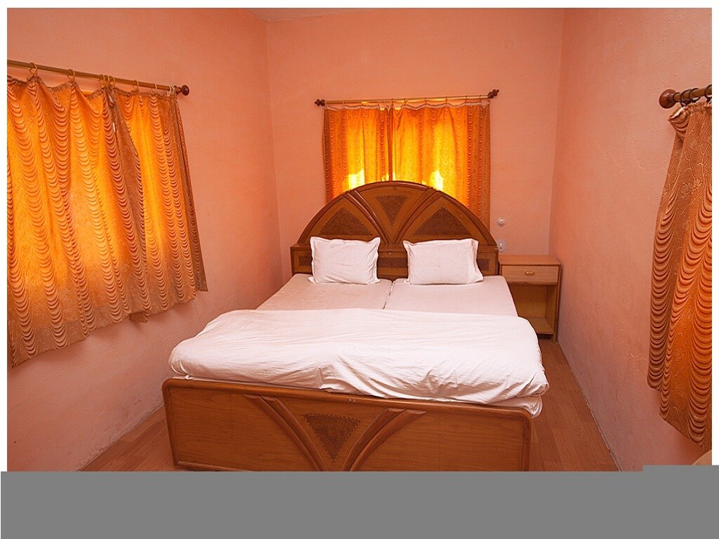 Hotel Bagh Vihar - Tap to explore photos
