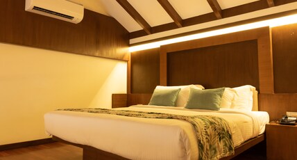 Silent Shores Resort & Spa Room Type - Standard Duplex Room with balcony