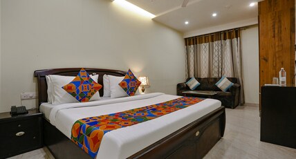 FabHotel F9 NSP Room Type - Deluxe Room