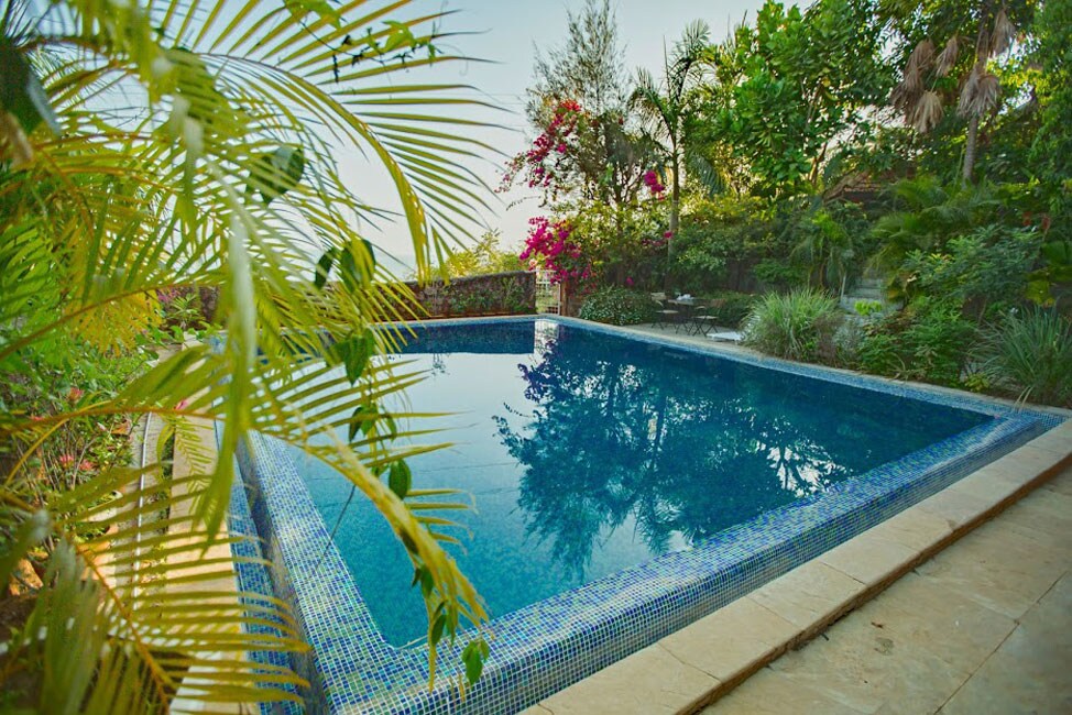 Villa la gitana | 4 BHK with a Pool - Tap to explore photos