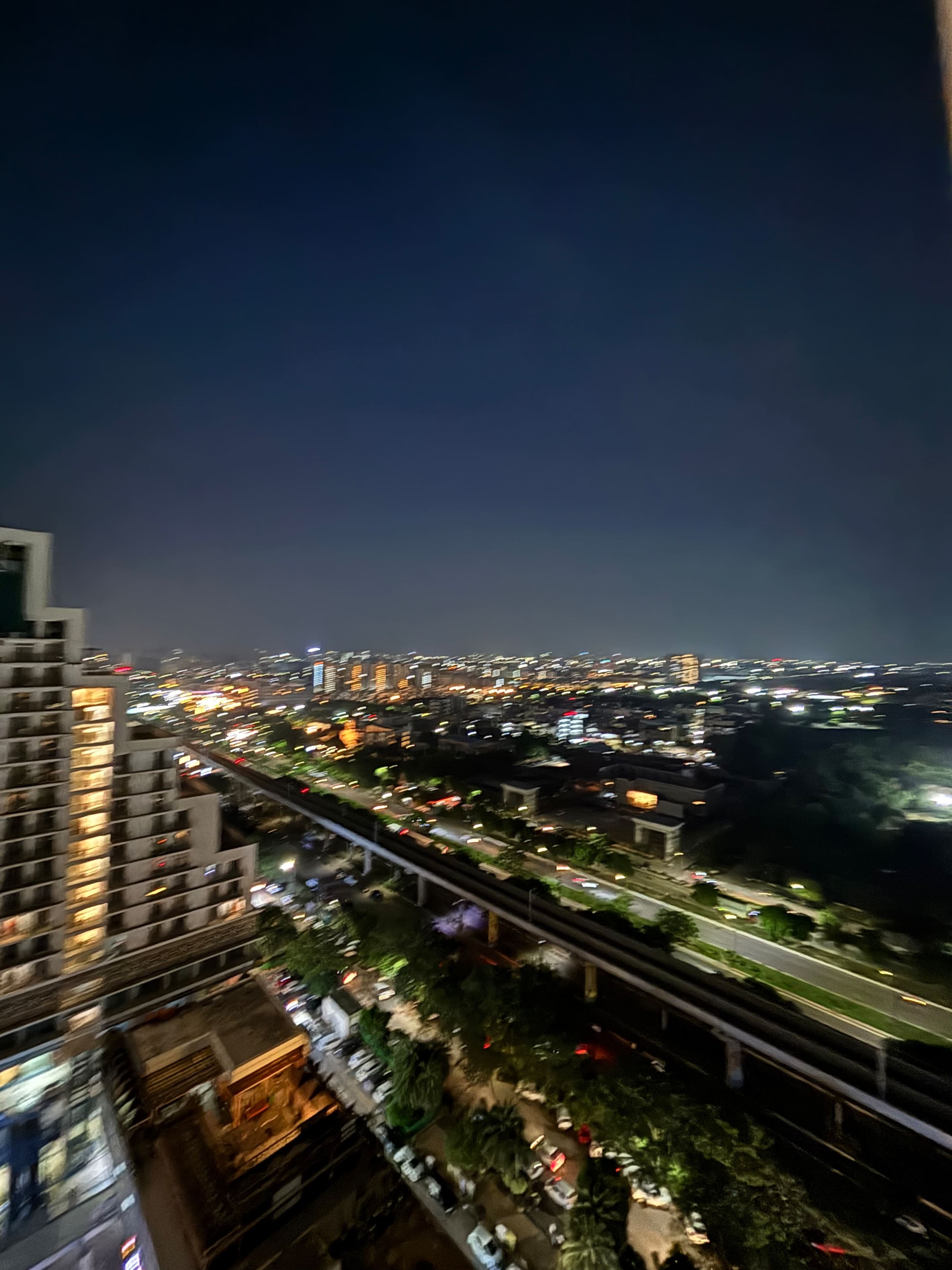Homestay Omaxe half day 12pm to 6pm - Tap to explore photos