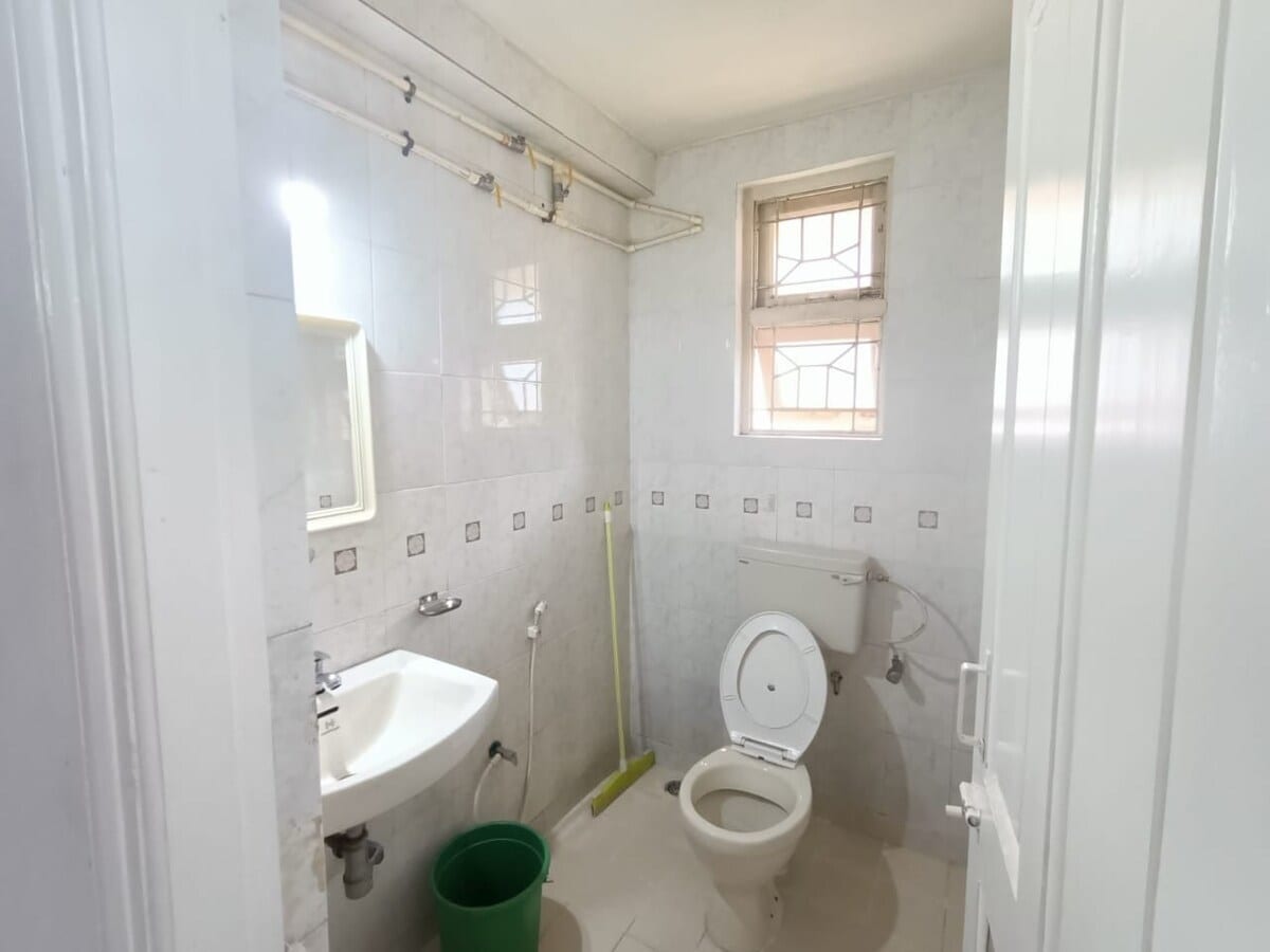 Emida Apartment 2 Bedroom Near Calangute Beach With AC Backup E3 - Tap to explore photos