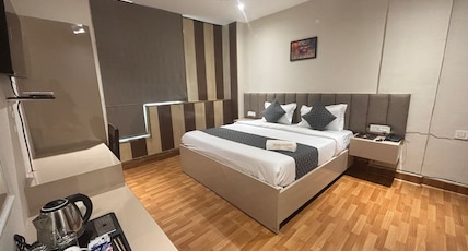 THE AMBIENCE HOTEL Room Type - Super Deluxe Room THE AMBIENCE HOTEL Room Type - Super Deluxe Room