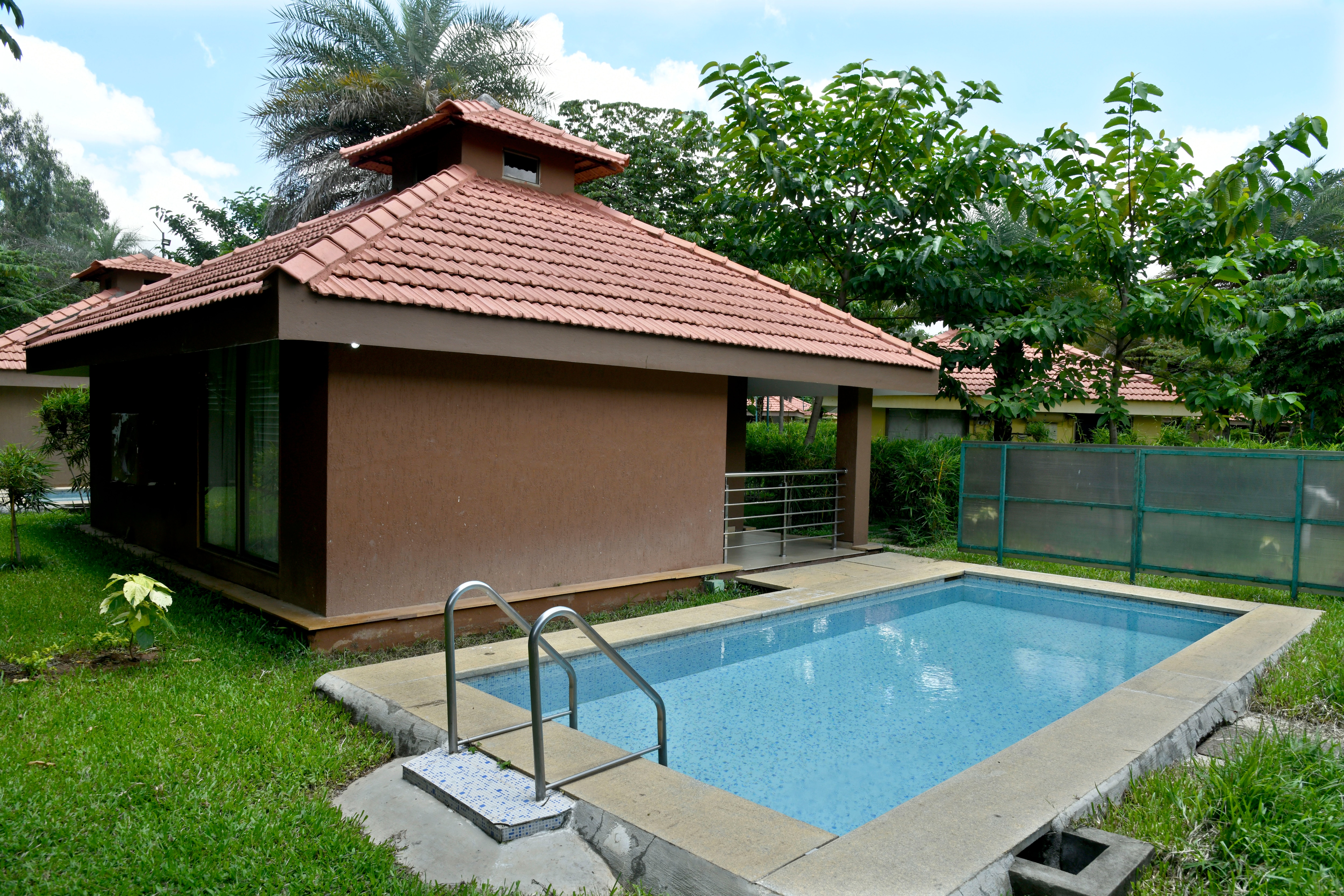 Golden Amoon Resorts and Spa - Tap to explore photos