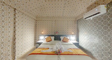 Seven Palms Desert Camp Room Type - Luxury Ac Tent