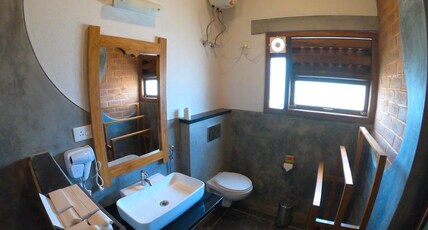 Villa Ecotiva | Rooms & Caretaker Room Type - Jacuzzi Queen Suite