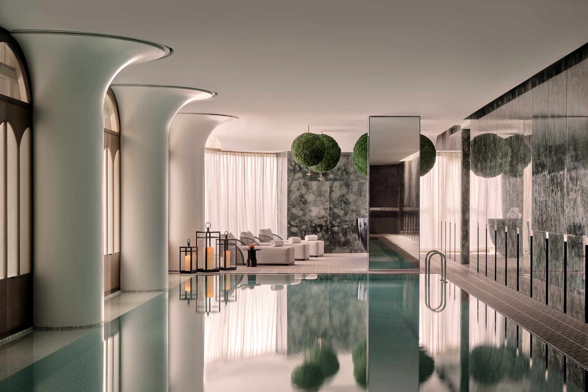 Regent SHANGHAI ON THE BUND, an IHG hotel - Tap to explore photos