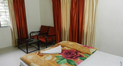 Hotel Centre Palace Room Type - Standard Room AC