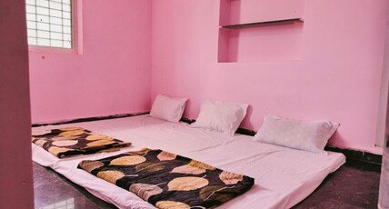 Guru Padha Homestay Room Type - Bedroom 4