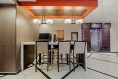 Best Western Premier Denham Inn and Suites