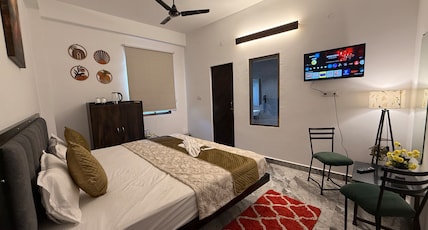 ATULYAM STAYS Room Type - LUXURY FAMILY SUITE