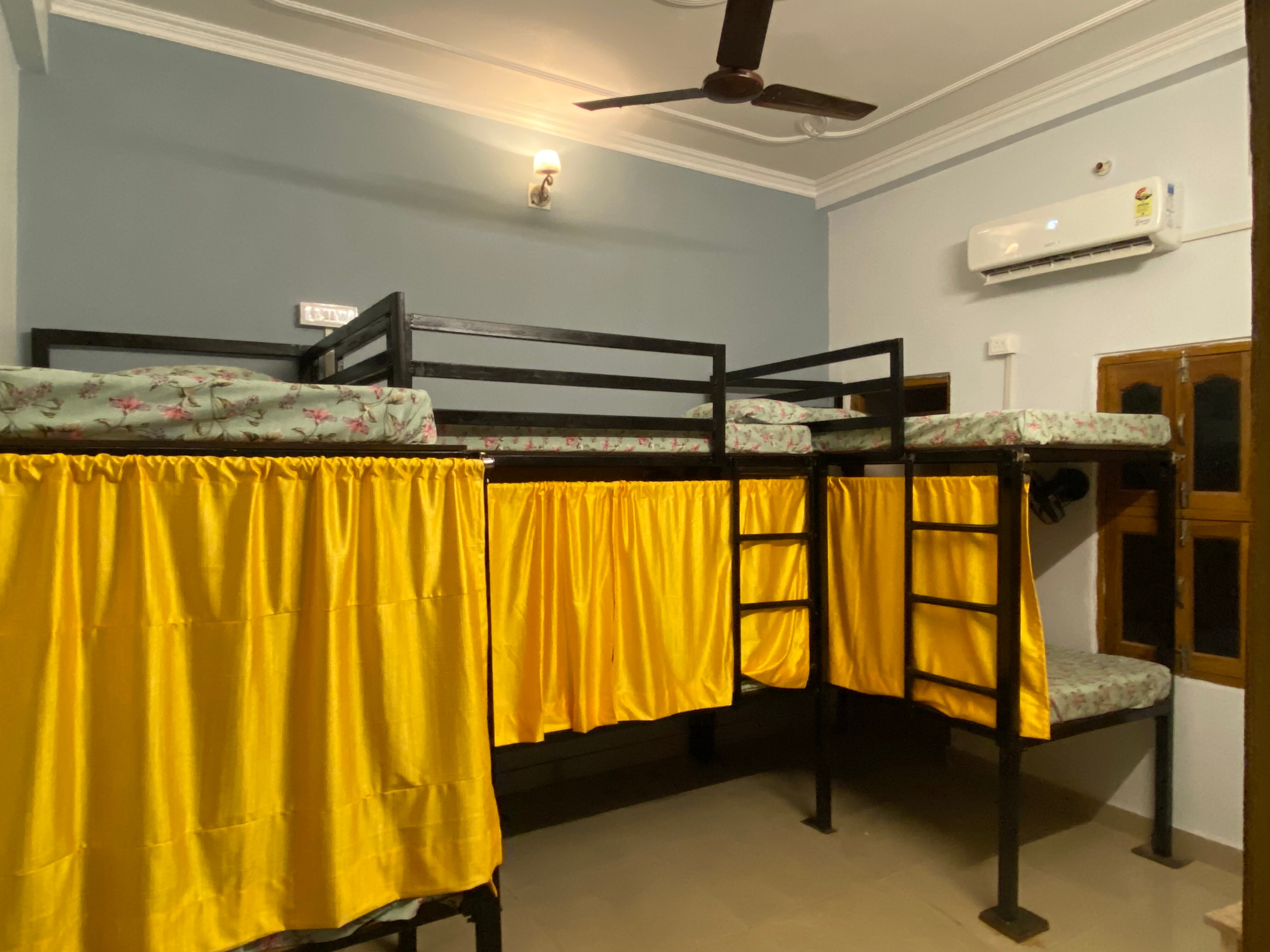 Rudra Backpackers Hostel - Tap to explore photos