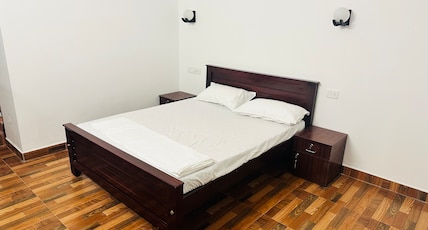 ROSE VILLAGE RESTAURANT Room Type - DELUXE NON AC