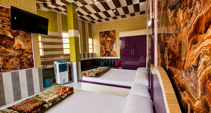 Jaan Hotel and Restaurant Room Type - Family Room 13 Jaan Hotel and Restaurant Room Type - Family Room 13