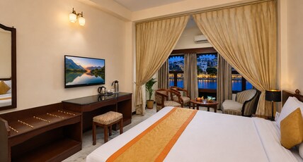 Sarovar - Lake Facing Boutique Hotel On Lake Pichola. Room Type - Premium Lake Facing Room