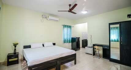 SUNSHINE PARK HOMES Room Type - STUDIO  3
