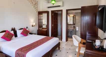 Darbar Garh - A Lakeview Haveli by HST Hotels Room Type - Superior Room