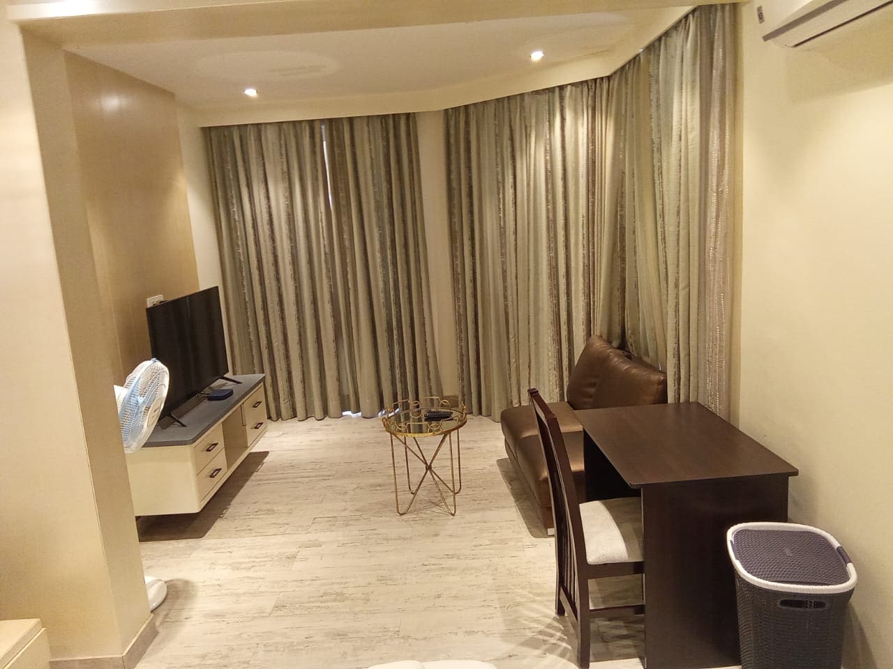 Bangalore Corporate Apartment PayU - Tap to explore photos