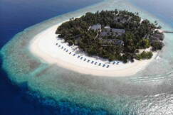 Malahini Kuda Bandos Maldives
