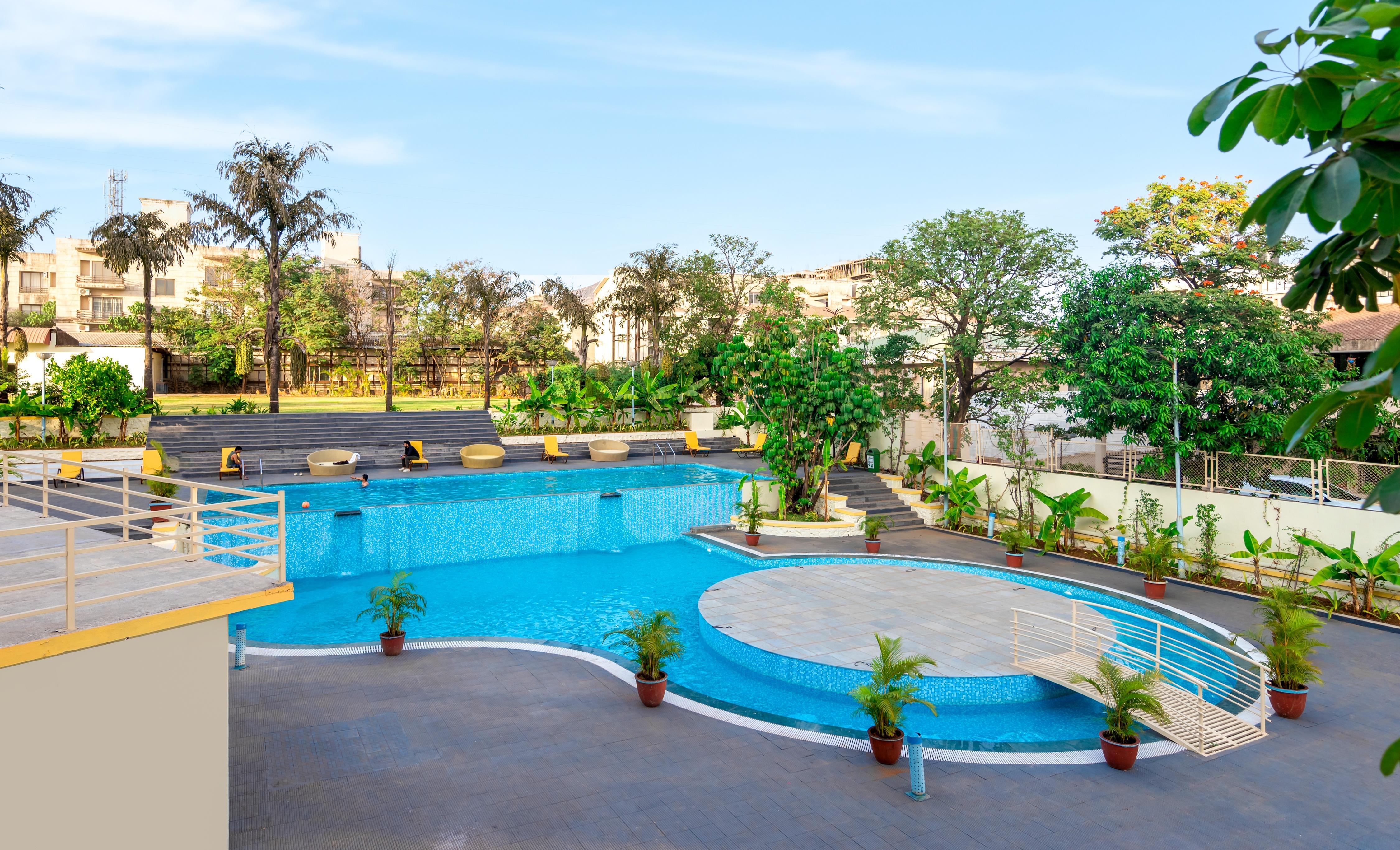 Camel Valley Resort and SPA - Tap to explore photos