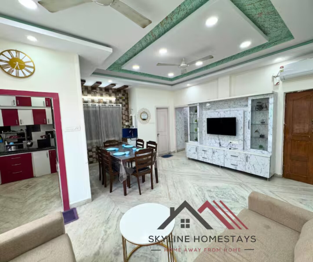 Luxurious 3BHK Penthouse in Tolichowki - Tap to explore photos
