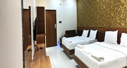 Vijaya Palace Resort Room Type - FOUR BED AC ROOM
