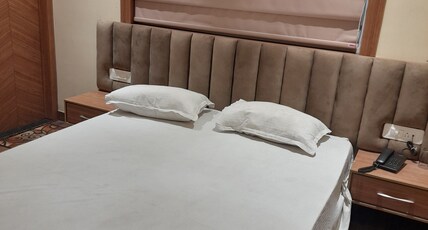 Hotel Nanak Room Type - Executive Room
