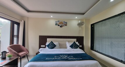 Hotel NorthSide Room Type - Deluxe Room Non View