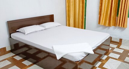 BAGDOGRA HOME STAY Room Type - Classic Double