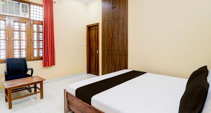 Hotel O Shiv Dham Inn Room Type - Classic