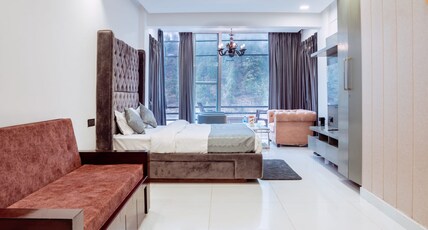 Jade lakefront Room Type - The Jade Suite