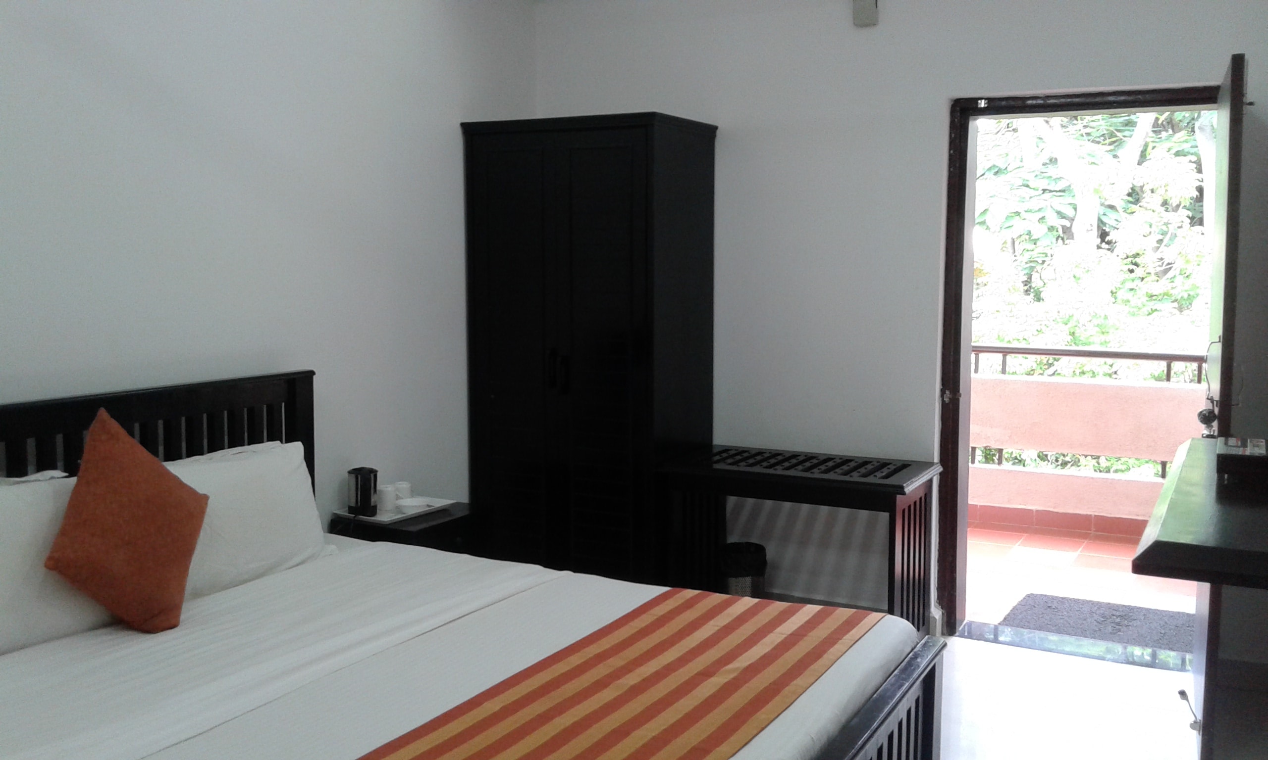 MPT Holiday Homes, Amarkantak (5Min walk to Narmada Udgam Temple) - Tap to explore photos
