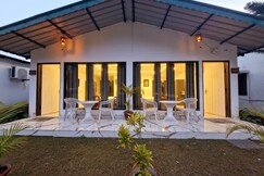 Six Seasons Resort