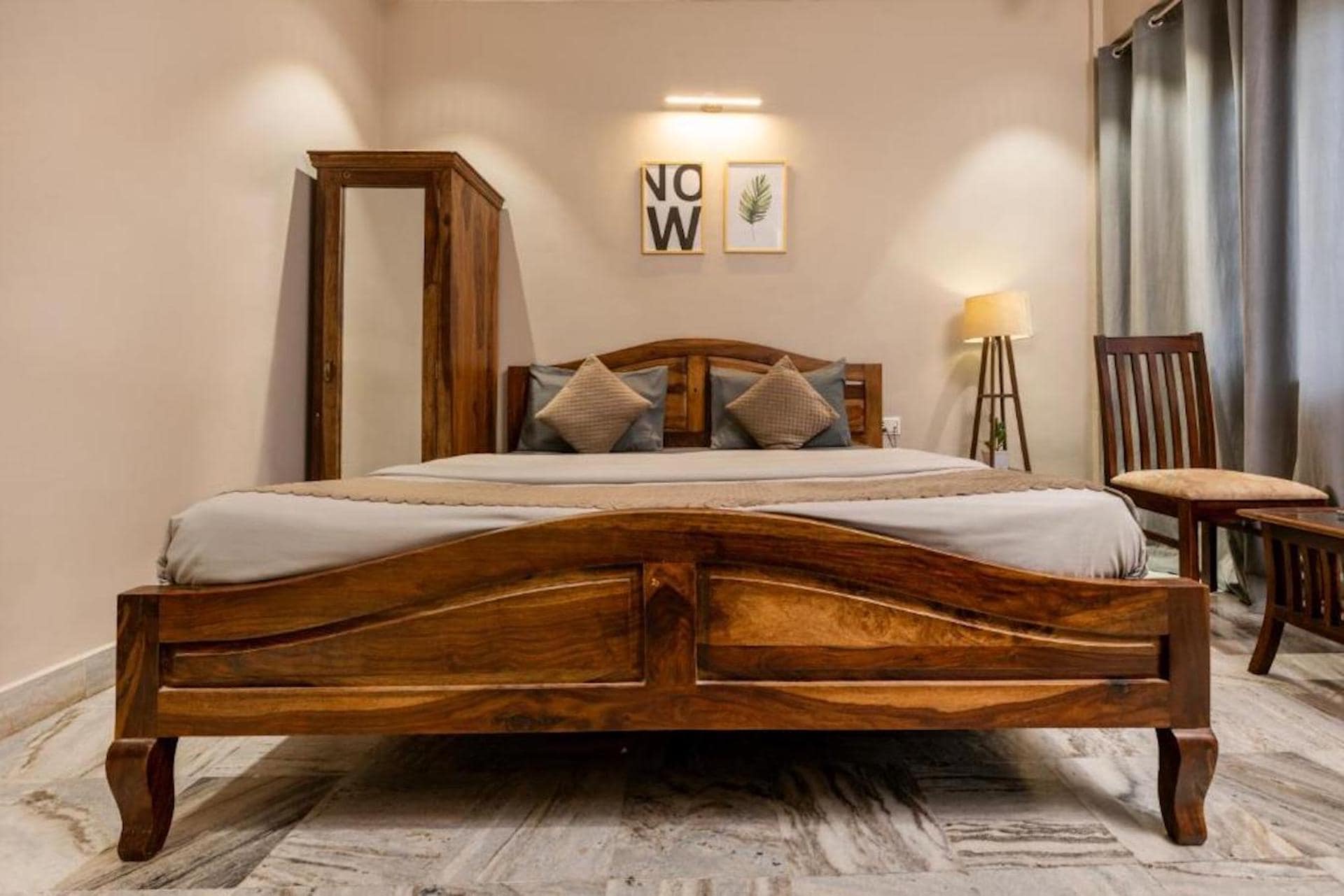 J Startup House - Coliving & Coworking, Jaipur - C Scheme - Tap to explore photos