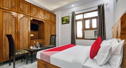 Hotel The Grand Sitapuri Room Type - Deluxe Room