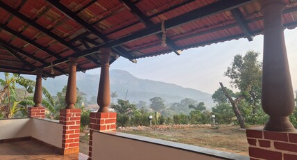 VADHAVI ESTATE STAY Room Type - Mountain view room