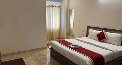M S Comforts Room Type - Deluxe Room (AC)